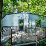 Edelforst Baumhaeuser *